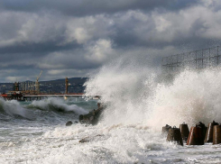 Норд-ост, ливень и грозы: штормовое предупреждение в Новороссийске 