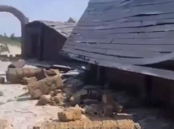 «Они марают не только крепость»: полковник ВДВ и консультант фильма «Грозовые ворота» прокомментировал акт вандализма в Геленджике