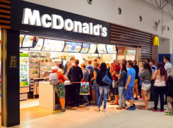 Те же бургеры, но другой бренд: McDonald's может вернуться в Россию 