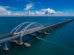 Новороссийцы не смогут ездить через Крымский мост – его закроют