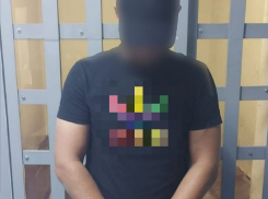 Дебошир из ст. Раевской сознал вину в майке с цветами ЛГБТ*