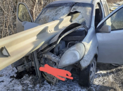 Как в «Пункте назначения»: отбойник насквозь пронзил автомобиль под Новороссийском