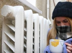 «Что будет в холода?»: жительница Новороссийска мерзнет у себя дома 