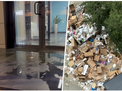 Лужа и свалка стали атрибутами «комфортной» жизни новороссийцев в ЖК «Босфор»