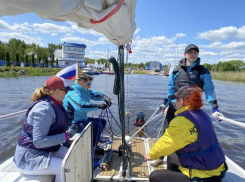 Спортсменки из Новороссийска лидируют на Чемпионате России по парусному спорту