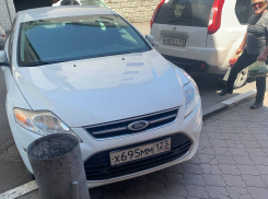 Новороссиец покорил тротуар и выбесил местных жителей 