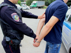 В Новороссийске приезжий наехал на девушку