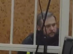 Канаев хотел к себе домой и дольщики — тоже