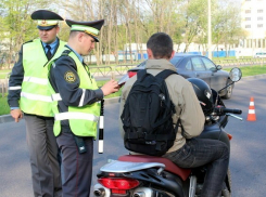 Десятки нарушений мотоциклистов выявлено за 1,5 недели в Новороссийске