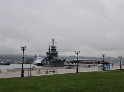 В Новороссийске будут стрелять два часа