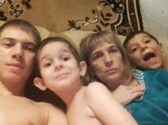 «Эти деньги я потрачу на детей», - новороссийцы помогли многодетной семье пережить трагедию 