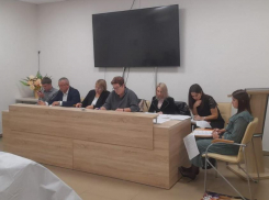 Мнение властей: в жилых районах Новороссийска не место гостиницам, кафе и банкам