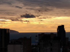 Есть надежда на свет! В Новороссийске сегодня – тепло и слегка дождливо