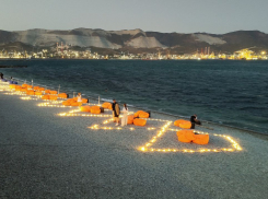 Почти миллион гостей: как Новороссийск «провёл лето» и  «наступил на пятки» городам-курортам