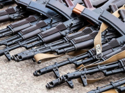 В Тунисе задержали новороссийский корабль с оружием