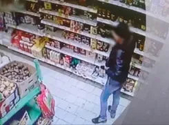  Укради у ближнего: житель Новороссийска мотался в Анапу, чтобы опустошать магазины 