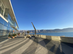 Неделя в Новороссийске началась с отключений и стрельб 