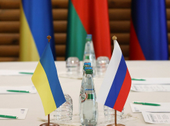 Российская делегация вылетела на третий раунд переговоров с Украиной