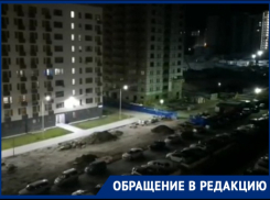 «Пилят и пилят», - новороссиец рассказал, чем ночами занимаются строители «ПИКа»