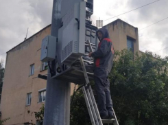 «Вышка готова к эксплуатации», - возмущенные жители улицы Видова в Новороссийске об установке мачты
