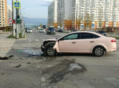 «Нужны лежачие полицейские!»: новороссийцы просят установить неровности и камеры на ул. Мурата Ахеджака