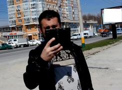 В Новороссийск на Прилагунье приехали проверяющие из Краснодара, но их испугала видеокамера