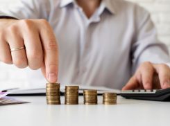 От 100 тысяч и выше: Краснодарский край оказался в лидерах по размеру окладов