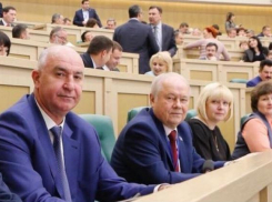 Мэр Новороссийска не «ВКонтакте» с «Одноклассниками»