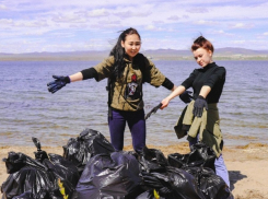 Новороссийцы вместе с жителями всего края спасают Чёрное море