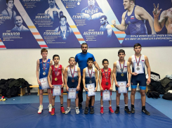 Новороссийские дети стали лучшими в крае в греко-римской борьбе