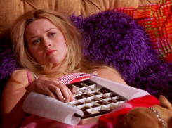 Сегодня новороссийцы празднуют день женского счастья и конфет