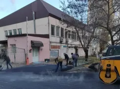 Асфальт появился во дворе многоэтажек