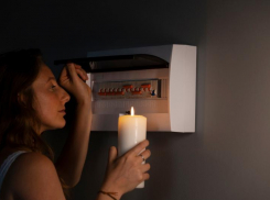 Новороссийцы остались еще и без света