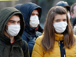 Новороссийцев призывают «молчать» из-за коронавируса