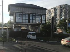 Два года администрация Новороссийска не может снести незаконный дом