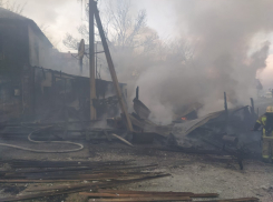 Стали известны подробности пожара в центре Новороссийска 