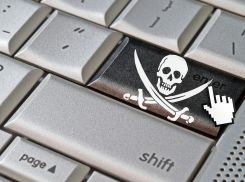 Новороссийцы смогут легально пользоваться пиратским софтом