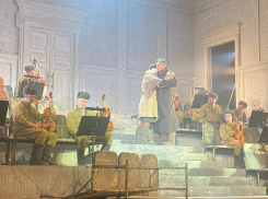 Душу достали и обратно не вернули: во время спектакля Агуреевой и Башмета новороссийцы не дышали