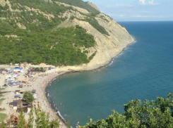 Один из популярных пляжей Новороссийска рискует не открыться 