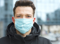 В масках и на дистанции надолго: на Кубани продлили режим повышенной готовности