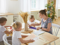 Зарплата воспитателей на Кубани выросла на 25,2%: сколько зарабатывают в Новороссийске