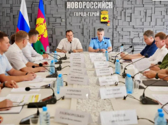 После атаки Новороссийску помогают вернуться к привычной жизни: что известно о последствиях