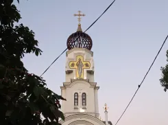 Воздвижение Креста Господня: в Новороссийске отмечают один из главных православных праздников