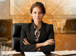 Сегодня звезды советуют прислушаться к интуиции: «Блокнот» подготовил гороскоп