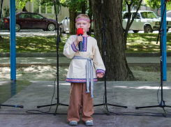 Маленький казак Мирослав Васильев чтит культуру и традиции предков