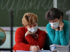 Учителя Новороссийска получат по 100 тысяч рублей за подготовку стобалльников по ЕГЭ