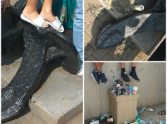 Много мусора и вытоптанные газоны: последствия празднования Дня ВМФ в Новороссийске 