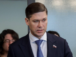 Ставки на спорт: депутат Сергей Алтухов всерьез взялся за… букмекерские конторы