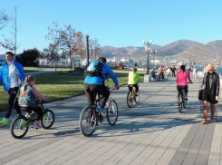 Велодорожки на набережной Новороссийска обещают сделать безопасными