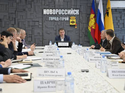 В Новороссийске найдут тех, кто сбрасывает канализацию и незаконно потребляет воду